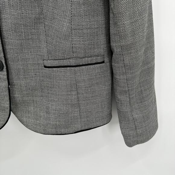 Talbots Black & White Notched Collar Double Button Blazer // 8 - Picture 7 of 9